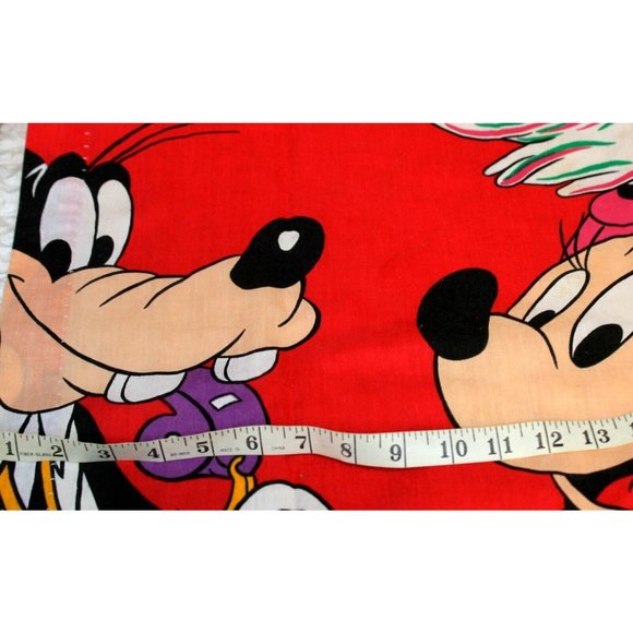 2 VTG 80s Disney Sports Theme Mickey Minnie Daisy Donald Red Curtain Panel Pleat - Picture 6 of 12
